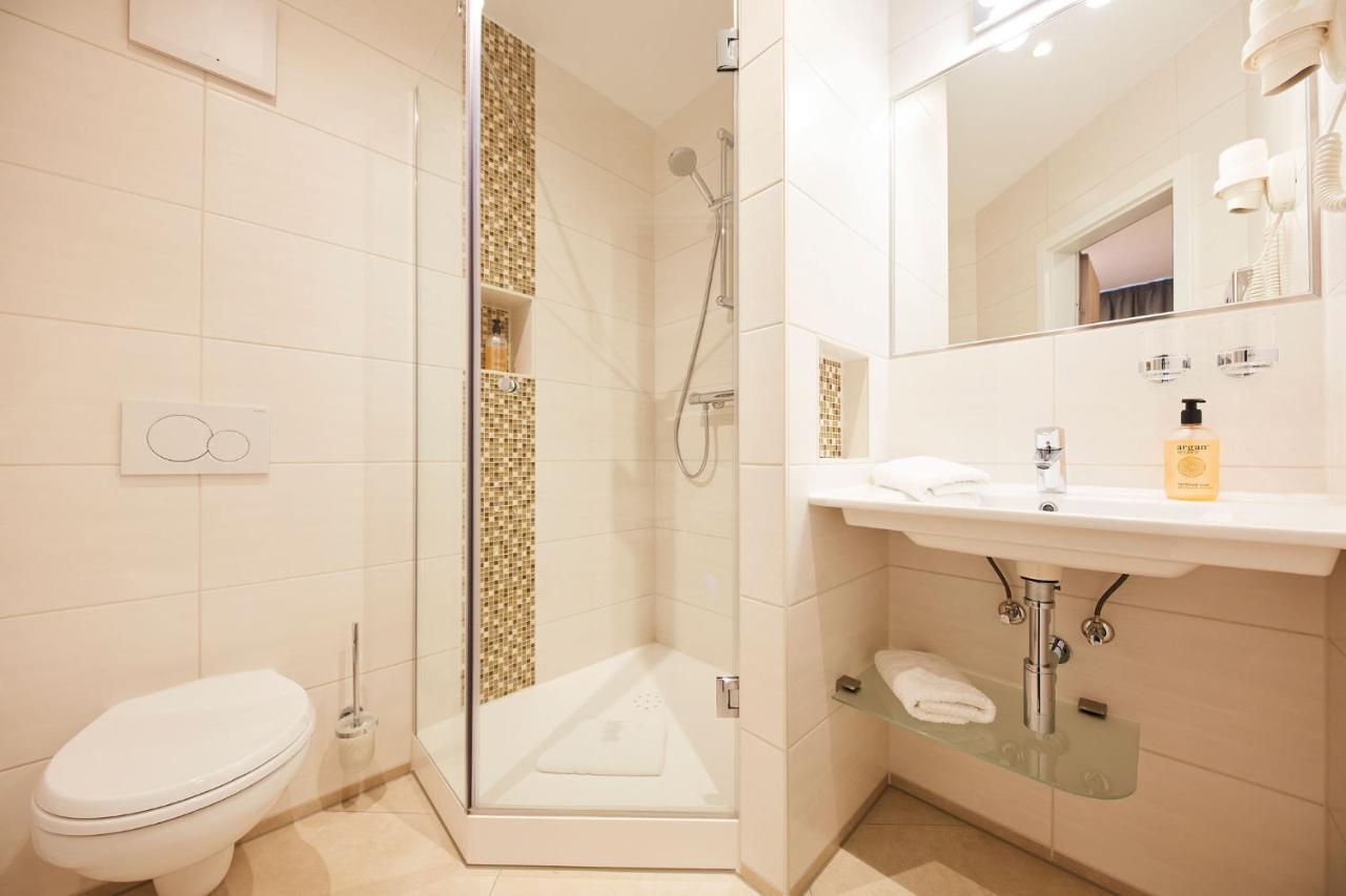 Hotel Garni Sonnenhof Reichenberg  Luaran gambar